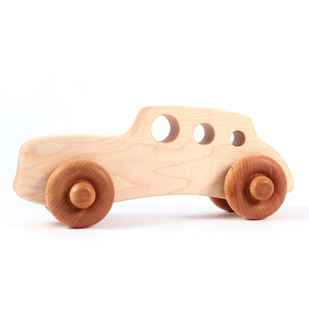Old-School Cool: Charming Toy Cars Made of Nothin' But Wood